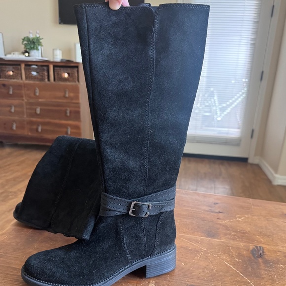 Clarks Tall Black Suede Boots - Picture 1 of 6